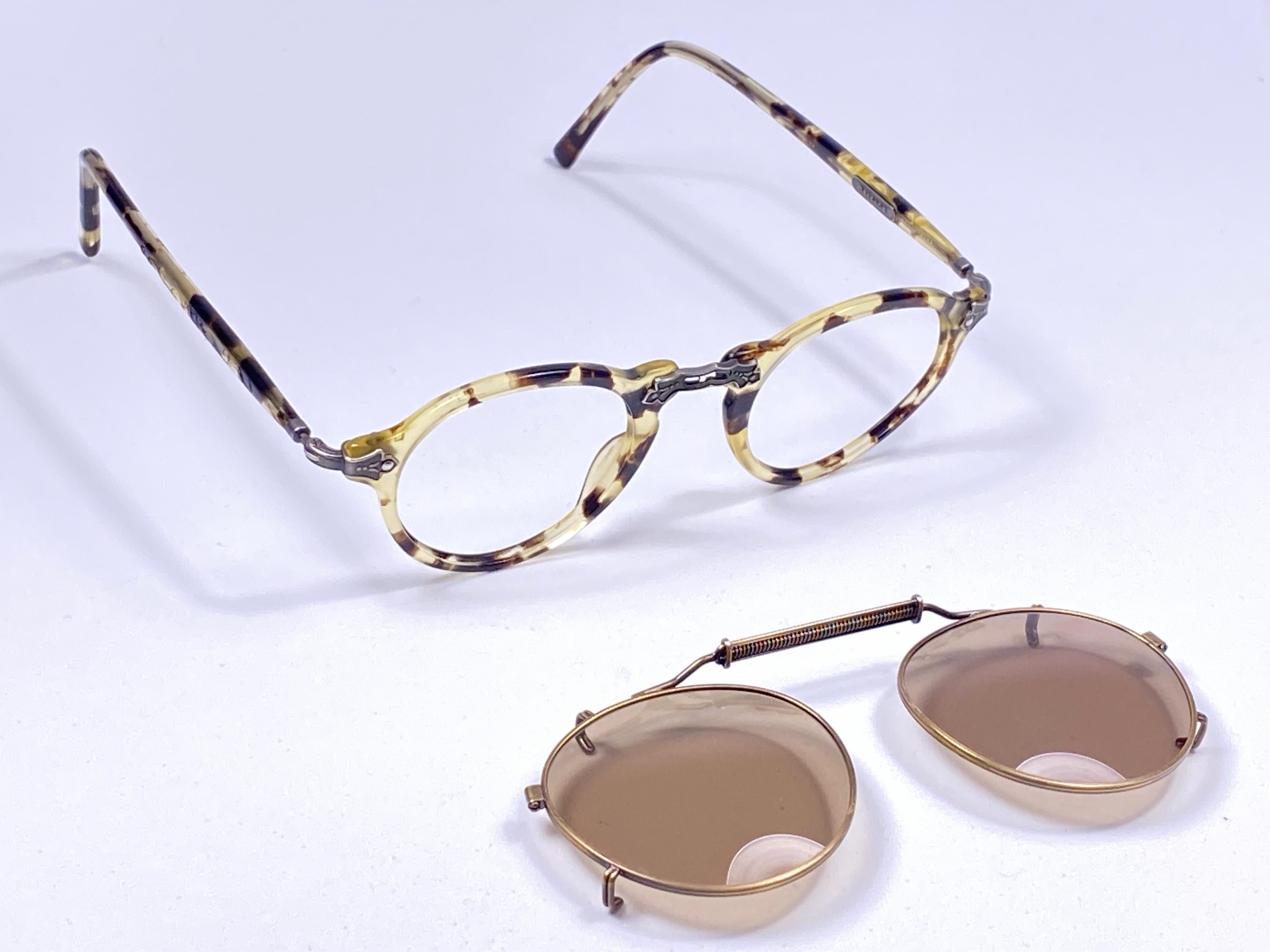 Vintage Matsuda 2837 Light Tortoise Clip On RX 1990's Made in Japan Sunglasses In Excellent Condition In Baleares, Baleares