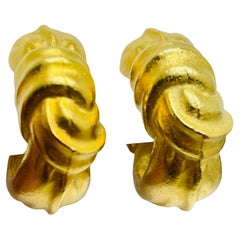 Vintage matte Gold Designer Landebahn Reifen Clip auf Ohrringe