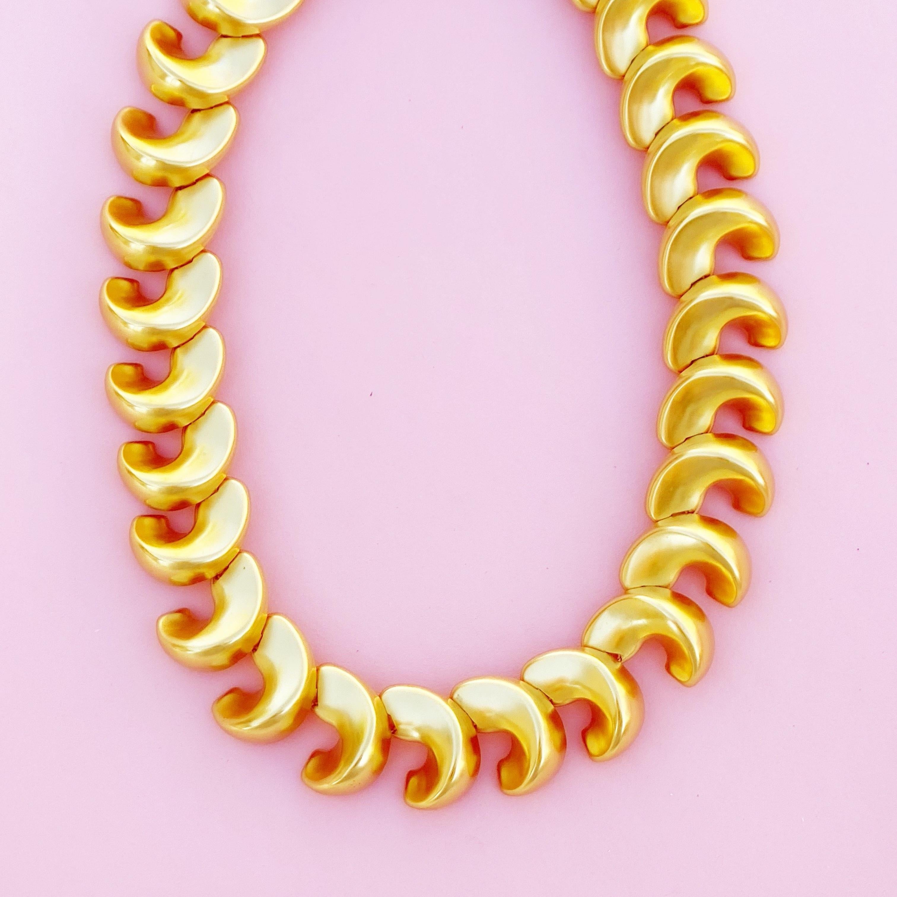 Modern Vintage Matte Gold Swirl Link Necklace by Anne Klein, 1980s