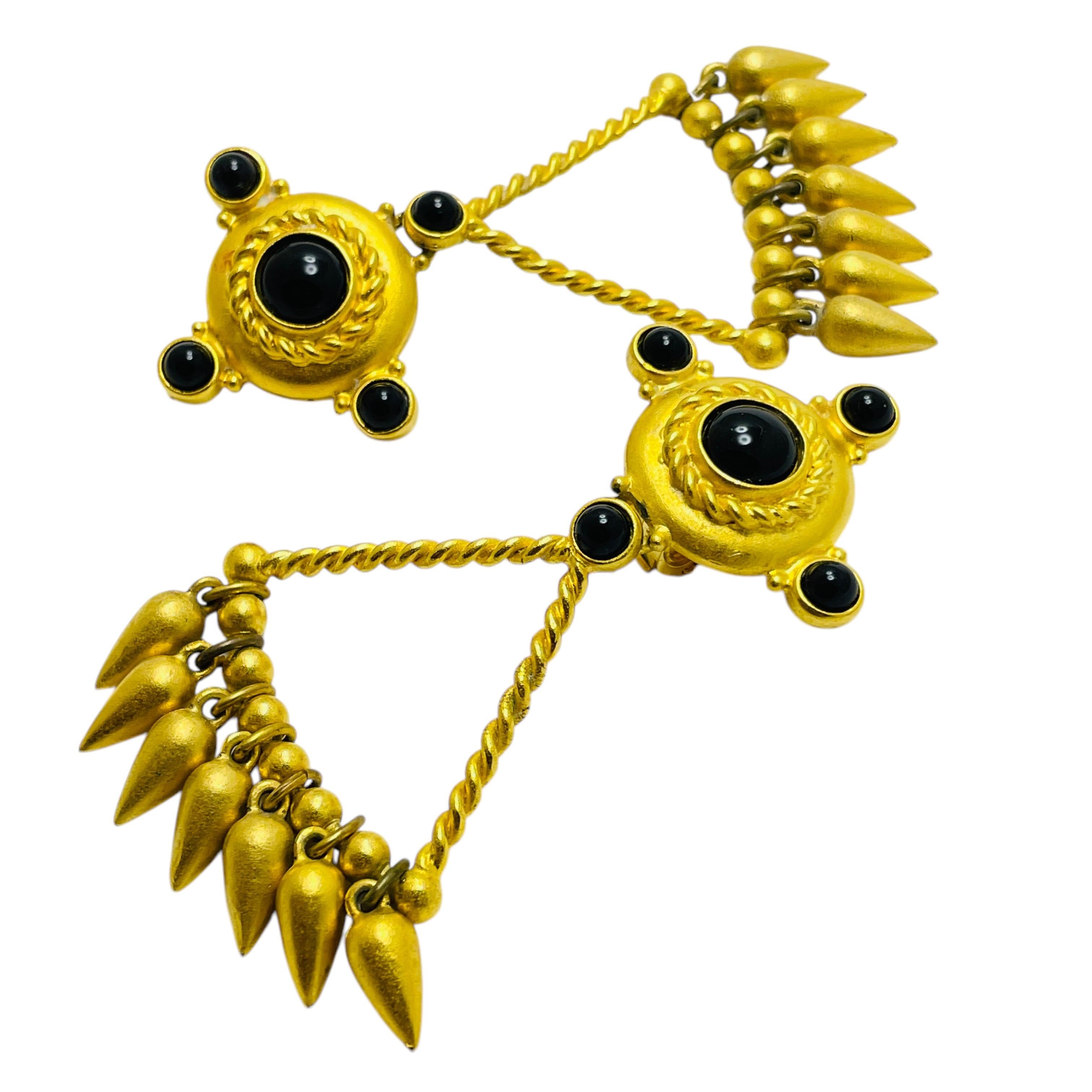 Women's Vintage matte gold tone Etruscan Maltese cross designer runway clip on earrings For Sale