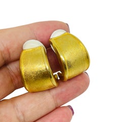 Vintage matte gold tone textured designer clip on earrings