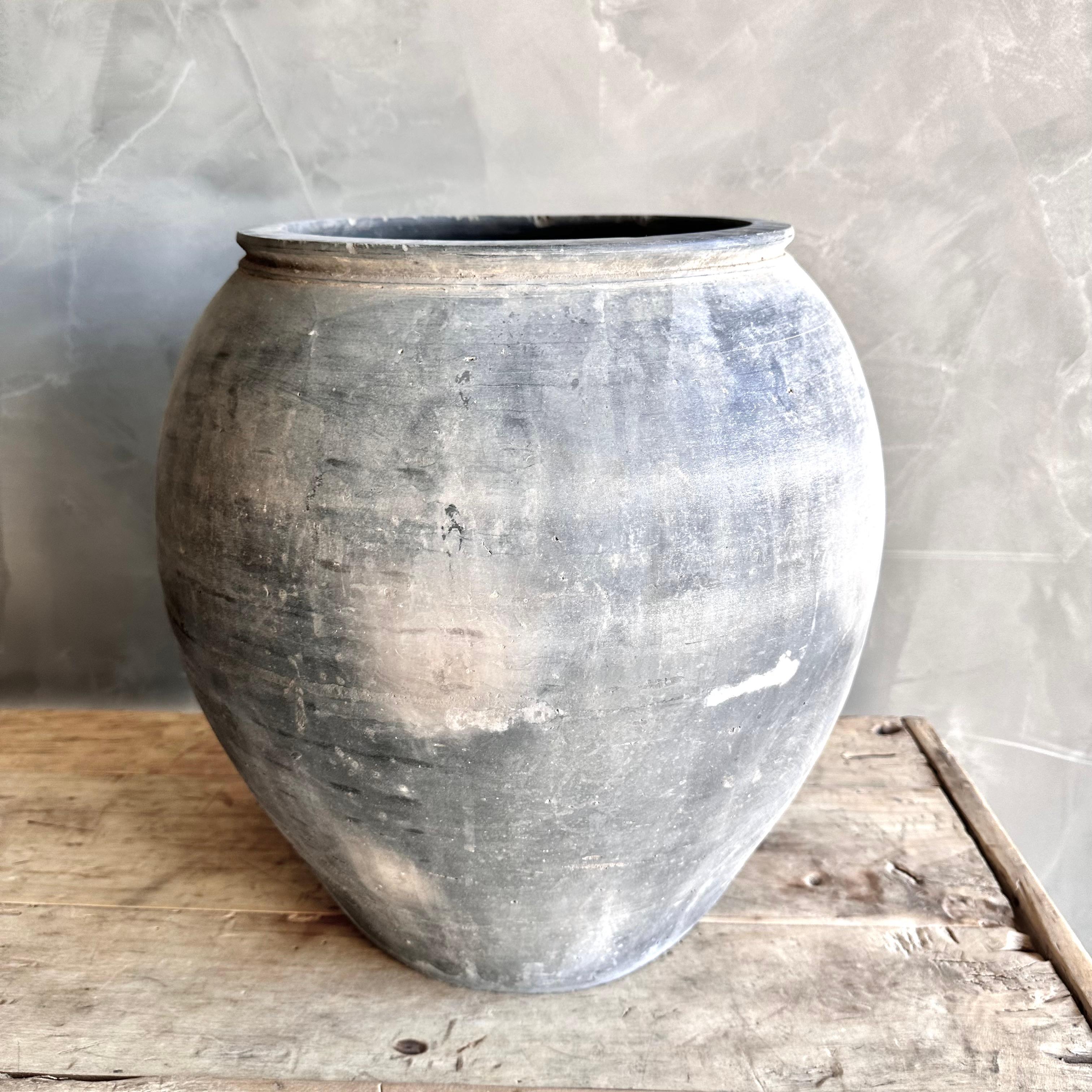 XX secolo Ceramica ad olio opaca vintage di grandi dimensioni in vendita