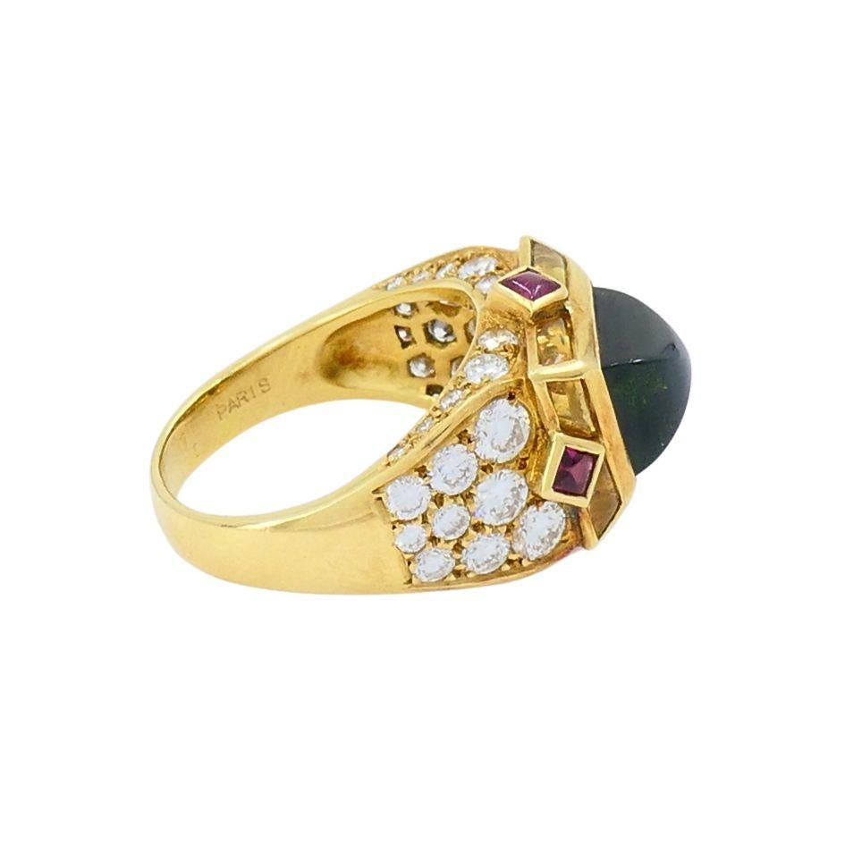 Anello vintage Mauboussin in oro 18k con tormalina Sugarloaf e diamanti In condizioni buone in vendita a Beverly Hills, CA