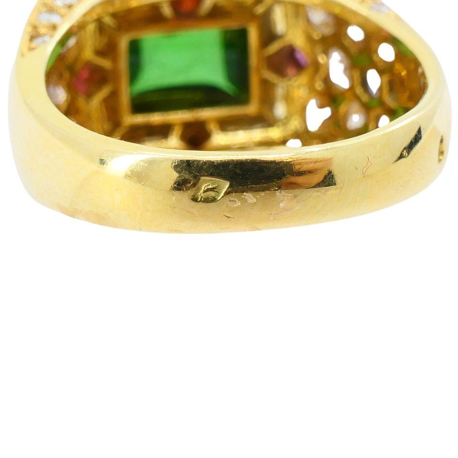 Anello vintage Mauboussin in oro 18k con tormalina Sugarloaf e diamanti in vendita 4
