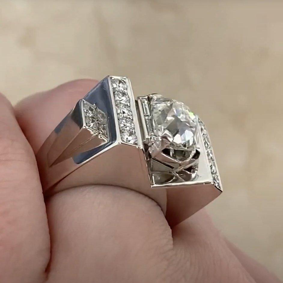 Anillo de compromiso de diamantes Mauboussin vintage (GIA aprox. 3,00 quilates), platino Corte cojín antiguo en venta