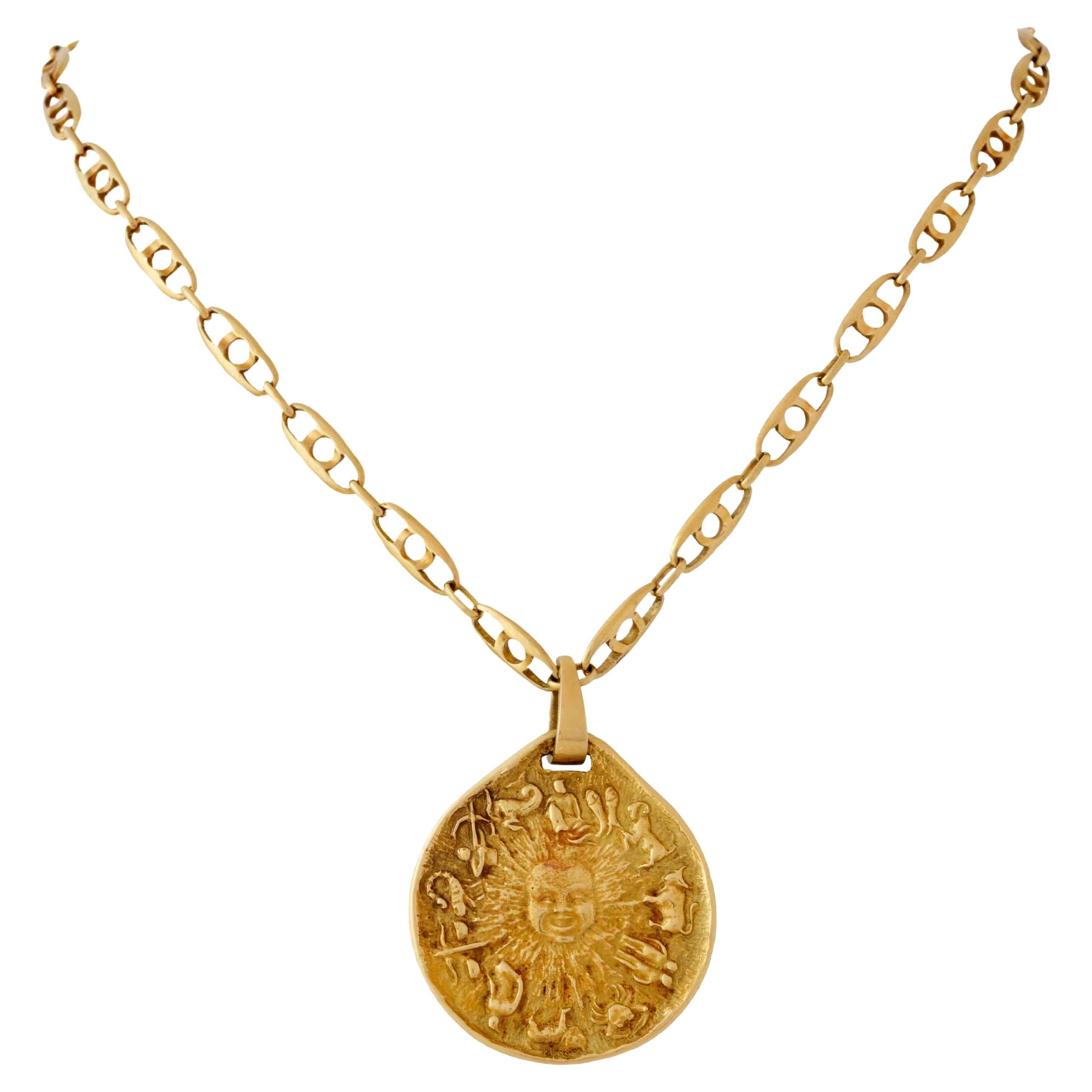 Vintage Mauboussin France 18 Karat Yellow Gold Astrological Pendant Chain Box