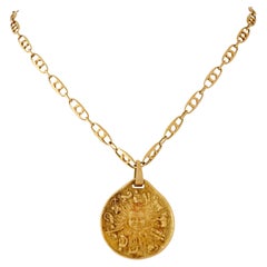 Vintage Mauboussin France 18 Karat Yellow Gold Ciondolo Astrologico a catena Scatola