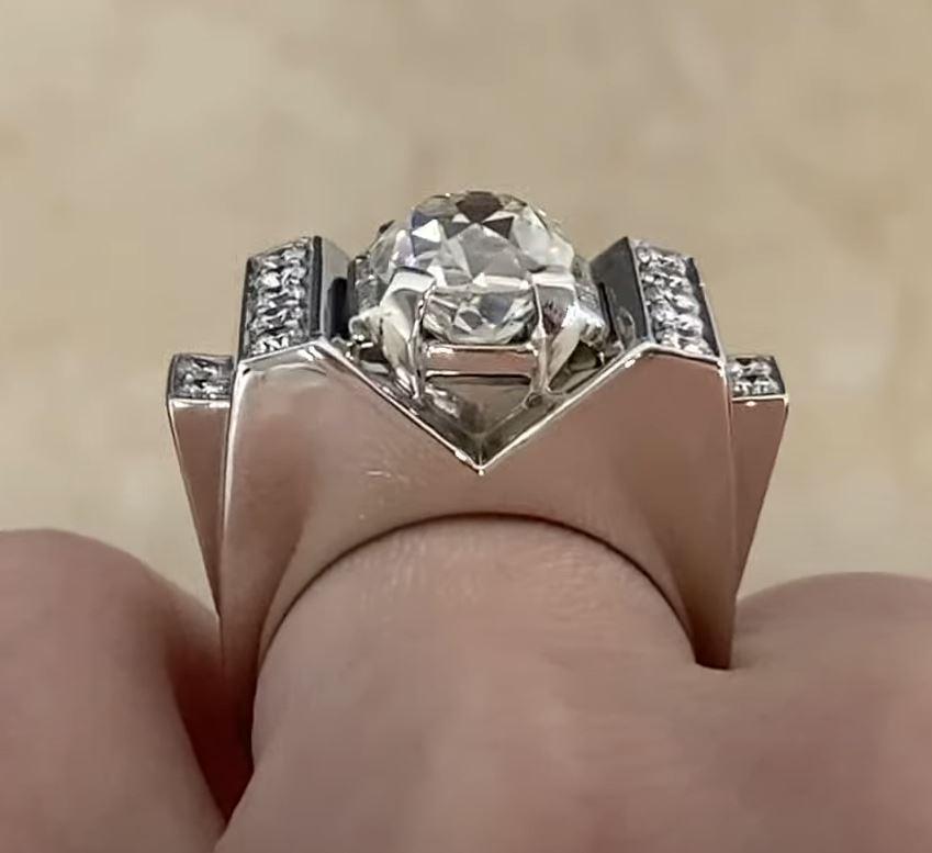 Vintage Mauboussin GIA 3.05ct Diamond Engagement Ring, Platinum, Circa 1945 For Sale 2