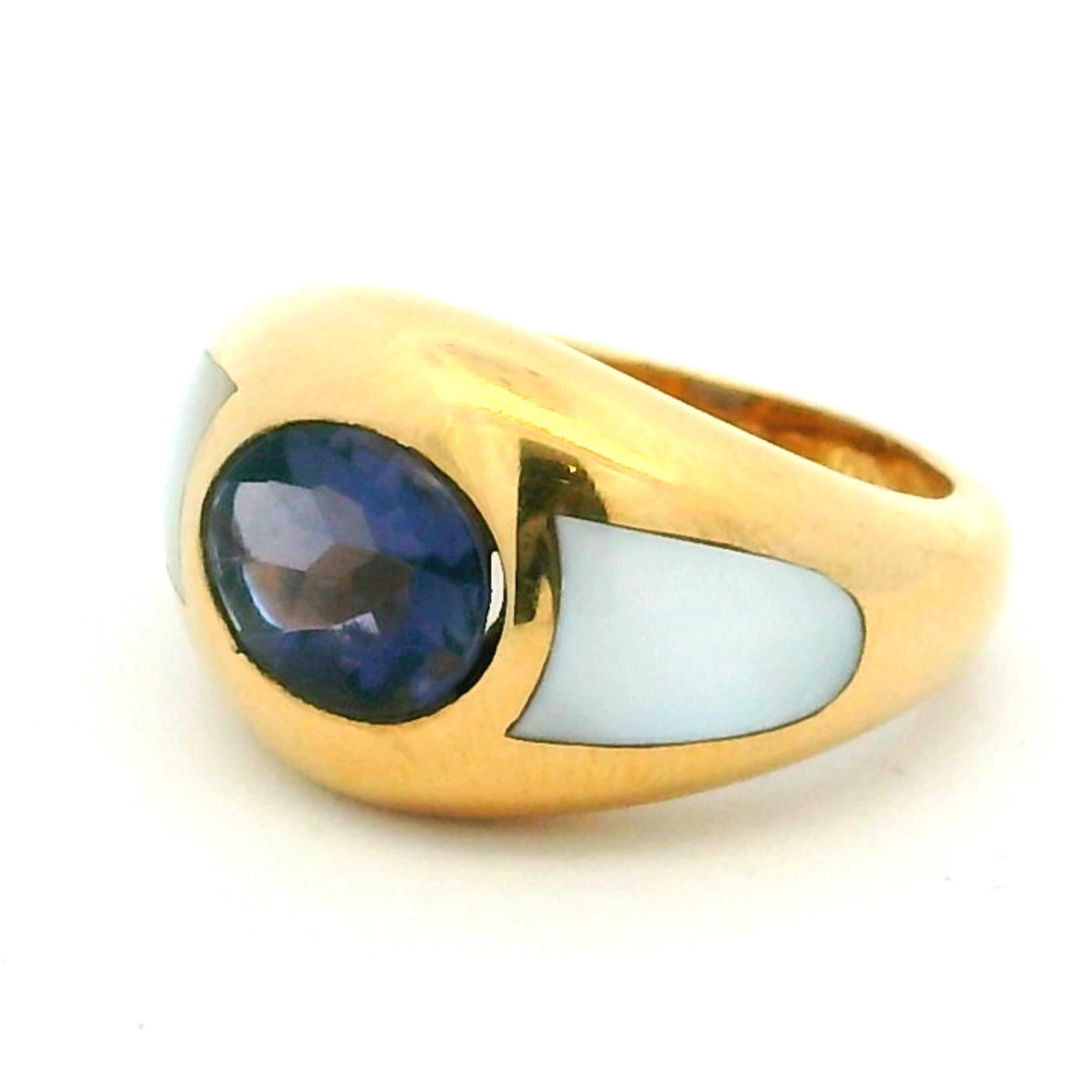 Vintage Mauboussin Iolite & Mother-of-Pearl Gypsy Dome Ring in 18K Yellow Gold en vente 2