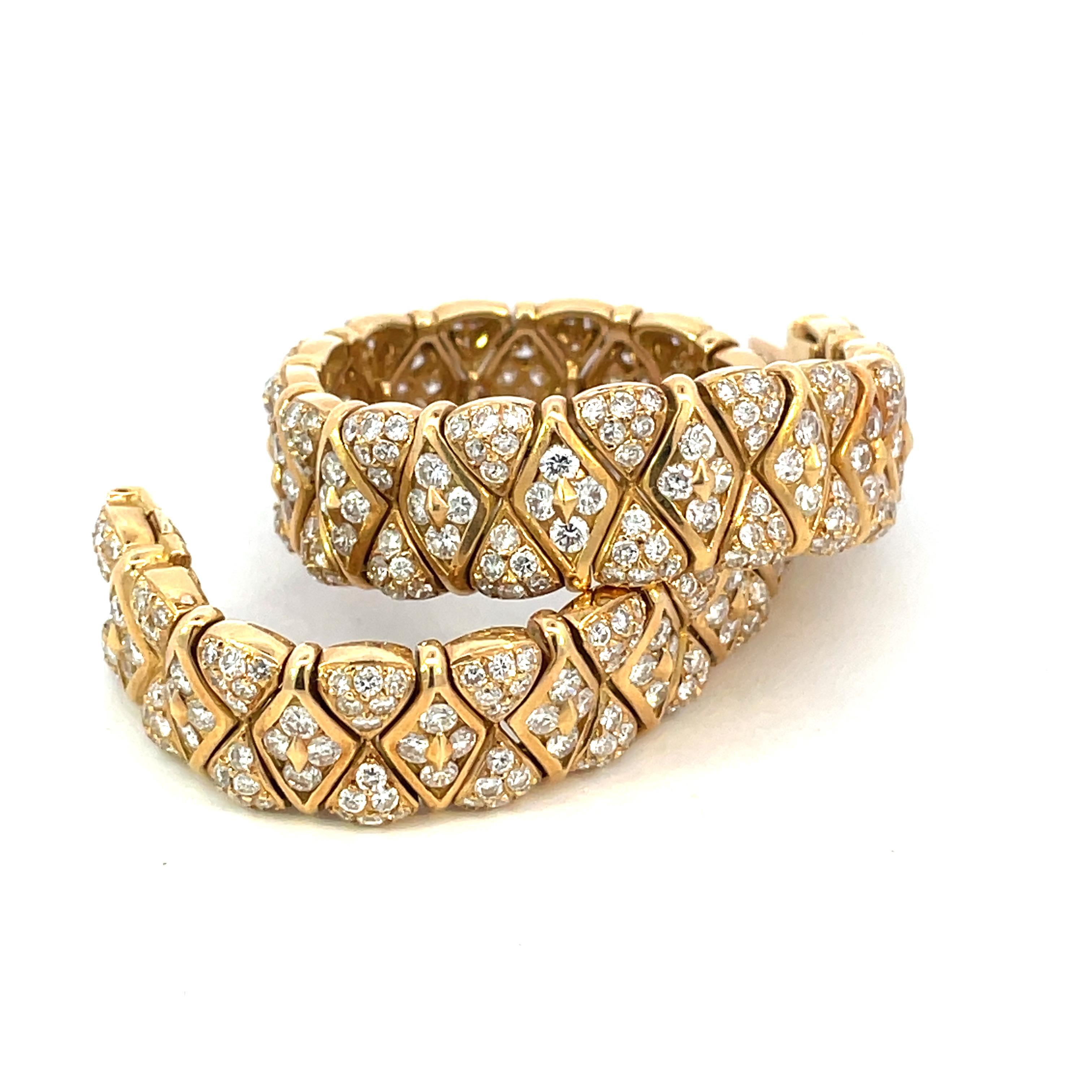 Vintage Mauboussin Paris 18kt Yellow Gold  and  9.00 ct Diamonds Bracelet In Excellent Condition For Sale In Milano, IT