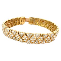 Vintage Mauboussin Paris 18kt Yellow Gold  and  9.00 ct Diamonds Bracelet