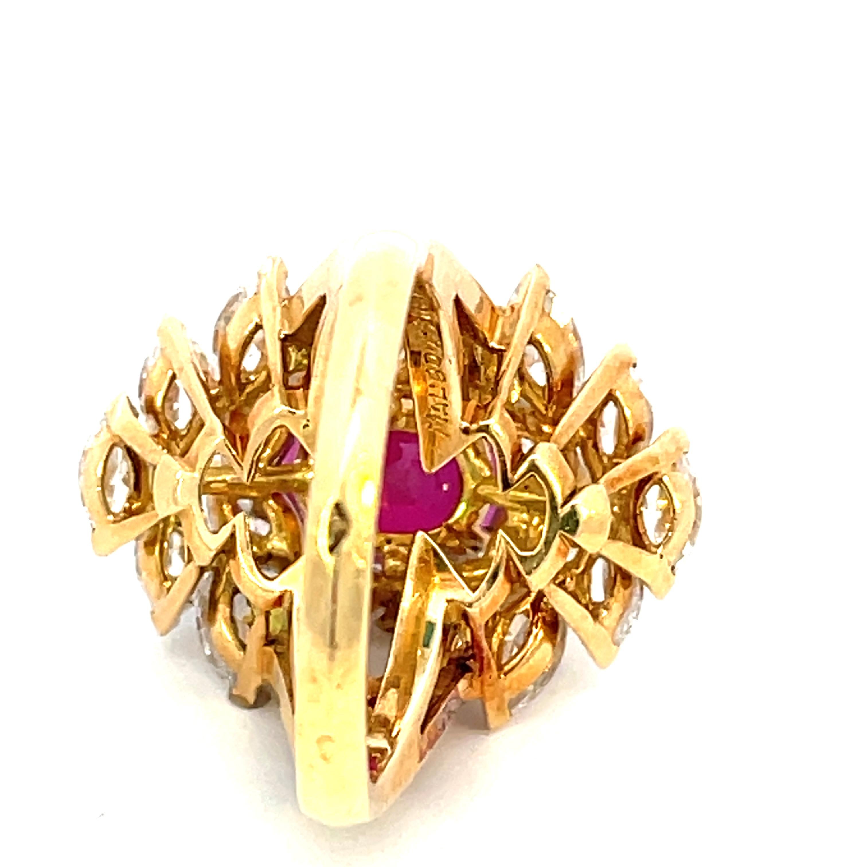 Vintage Mauboussin Paris Ruby and Diamonds Ring In Excellent Condition For Sale In Milano, IT