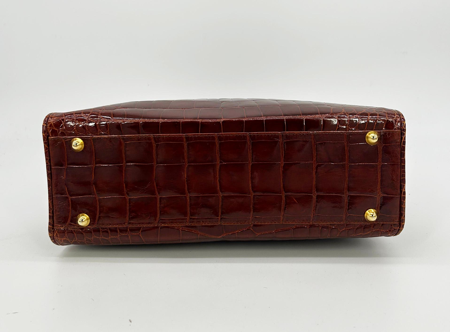 Vintage Maxima für Titti Dell'Acqua Cognac Tan Alligator Top Handle Bag, Vintage Damen im Angebot