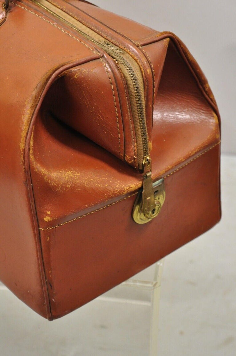 Vintage Maximillion Brown Leather Doctors Medical Bag Carry on Luggage For Sale at 1stDibs