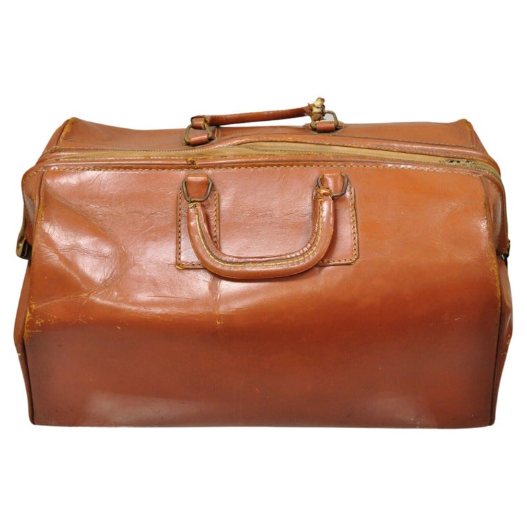 Vintage Maximillion Brown Leather Doctors Medical Bag Carry on Luggage