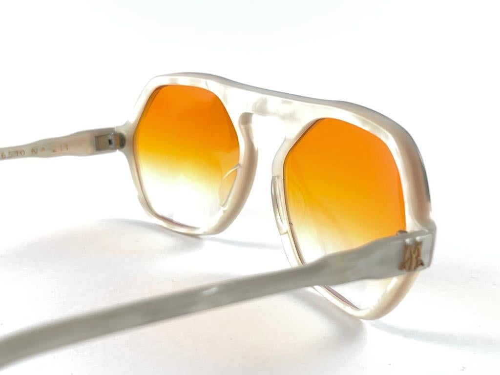 Vintage Maxim's de Paris Mother of Pearl Style Frame 1980's Glasses For Sale 3