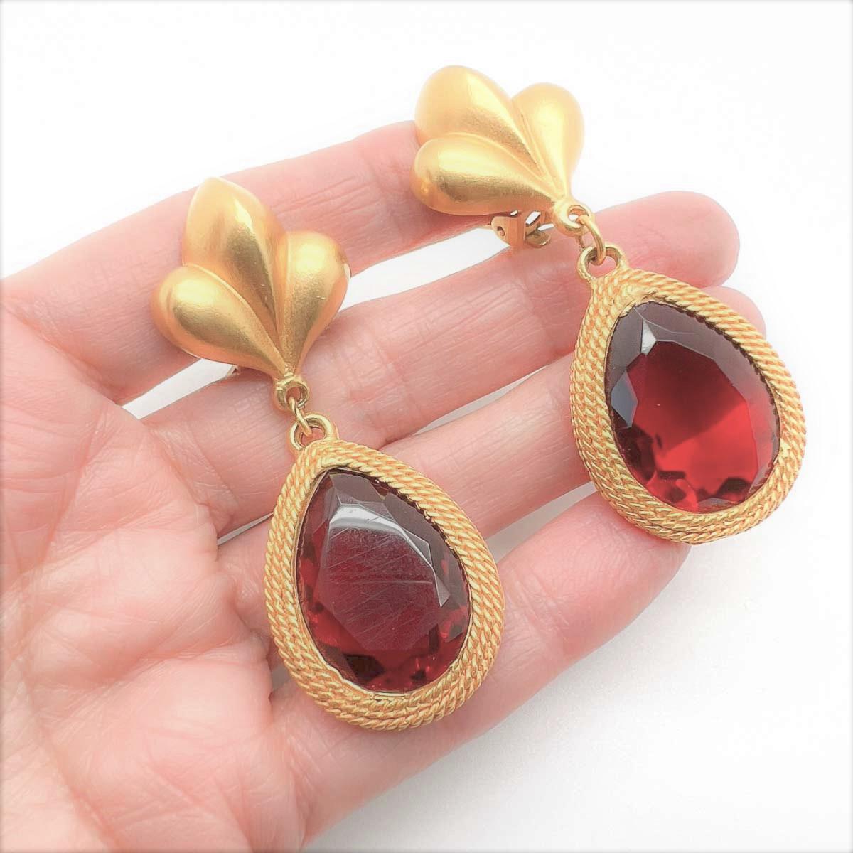 Vintage Maxine Denker Ruby Droplet Earrings 1980s In Good Condition For Sale In Wilmslow, GB