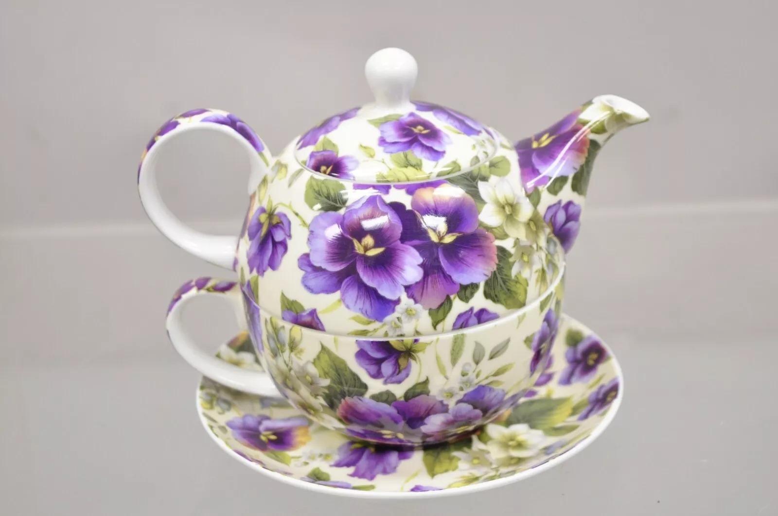 Vintage Maxwell & Williams “Cream Pansy” Tea Set w/ Teapot, Teacup, & Saucer For Sale 4