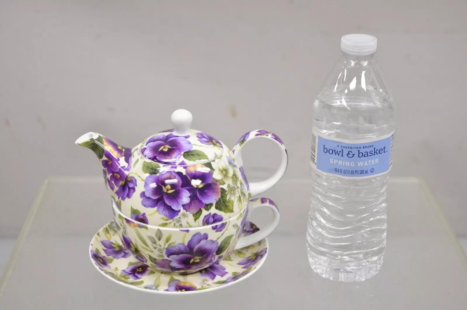 Vintage Maxwell & Williams “Cream Pansy” Tea Set w/ Teapot, Teacup, & Saucer. Circa Late 20th Century. Measurements: 6