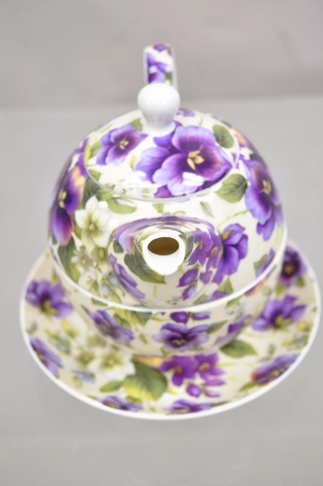 20th Century Vintage Maxwell & Williams “Cream Pansy” Tea Set w/ Teapot, Teacup, & Saucer For Sale