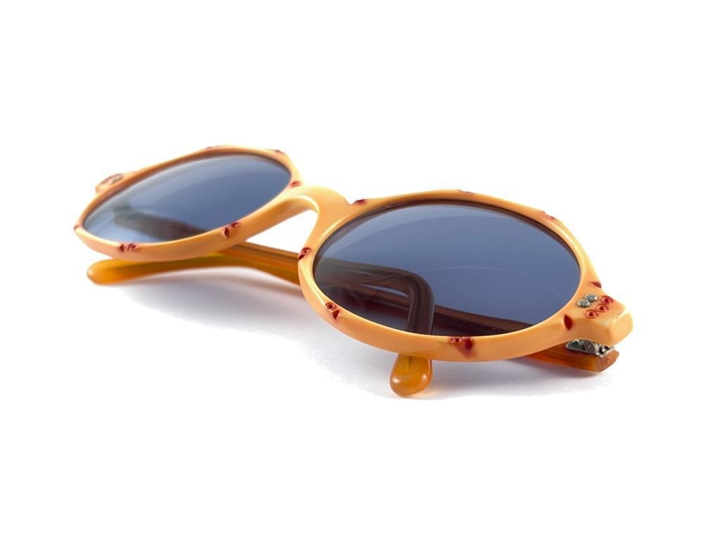 Vintage May Oval Orange Frame Blue Lens Midcentury Made In Usa 1970'S Sunglasses For Sale 6