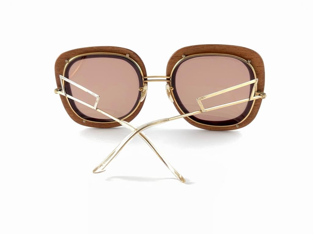 Vintage-Sonnenbrille „ Mai“ aus Holz und Gold, kombiniert, 1980''s, hergestellt in den USA im Zustand „Hervorragend“ im Angebot in Baleares, Baleares