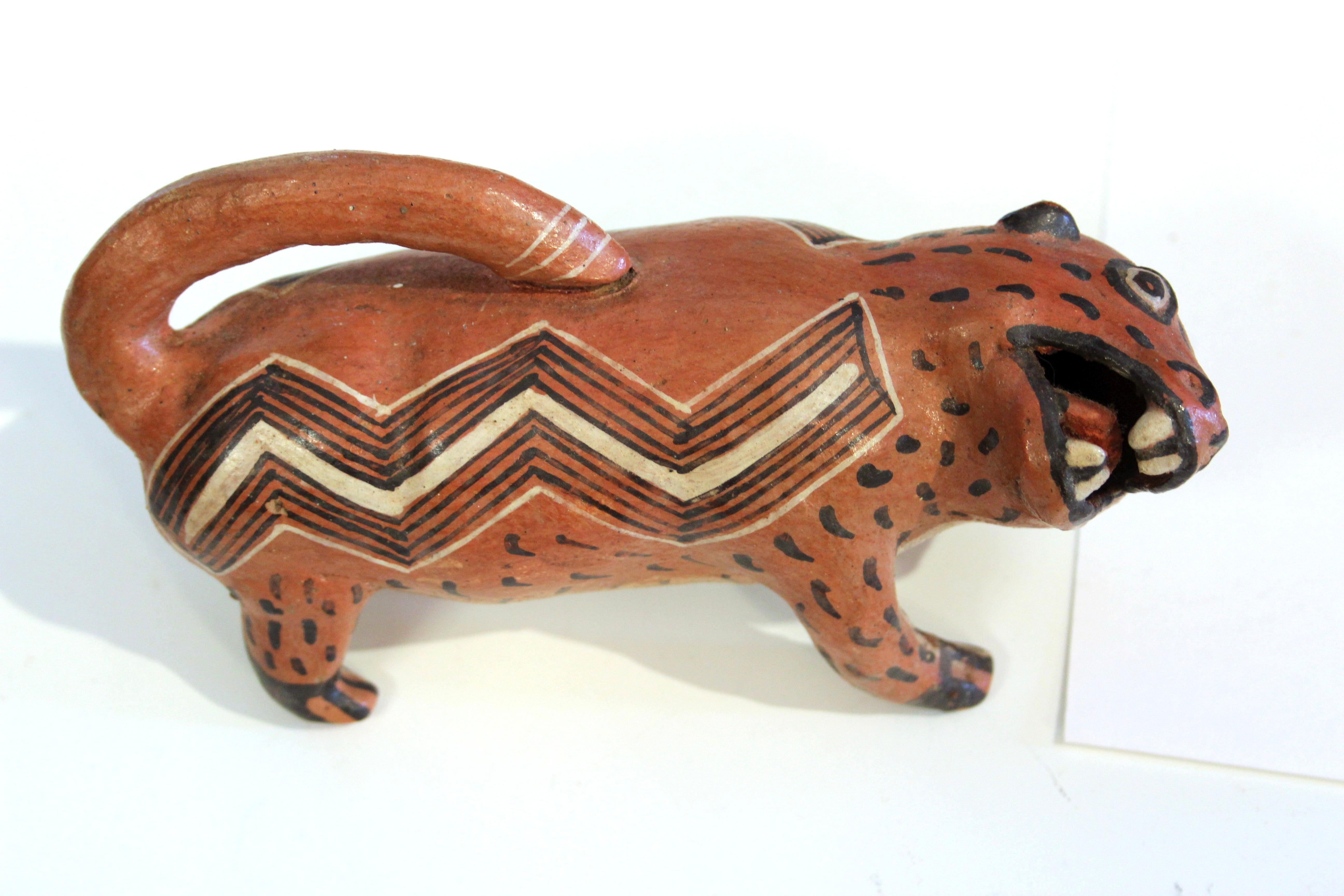 Poteries Ensemble de figurines d'animaux en poterie de style mauresque de la forêt mythique 20e siècle en vente