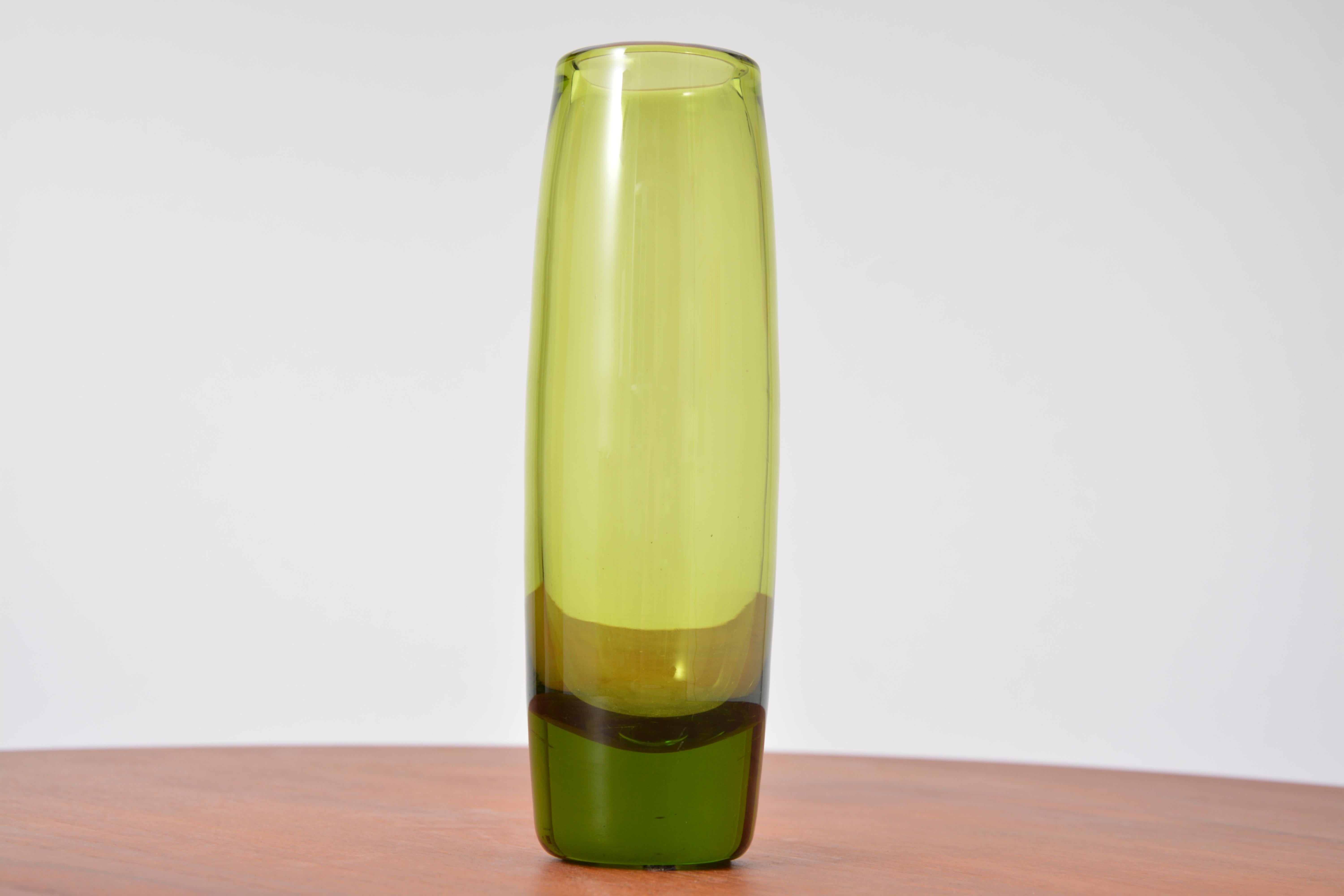 Vintage Maygreen Vase von Per Lütken für Holmegaard (20. Jahrhundert) im Angebot