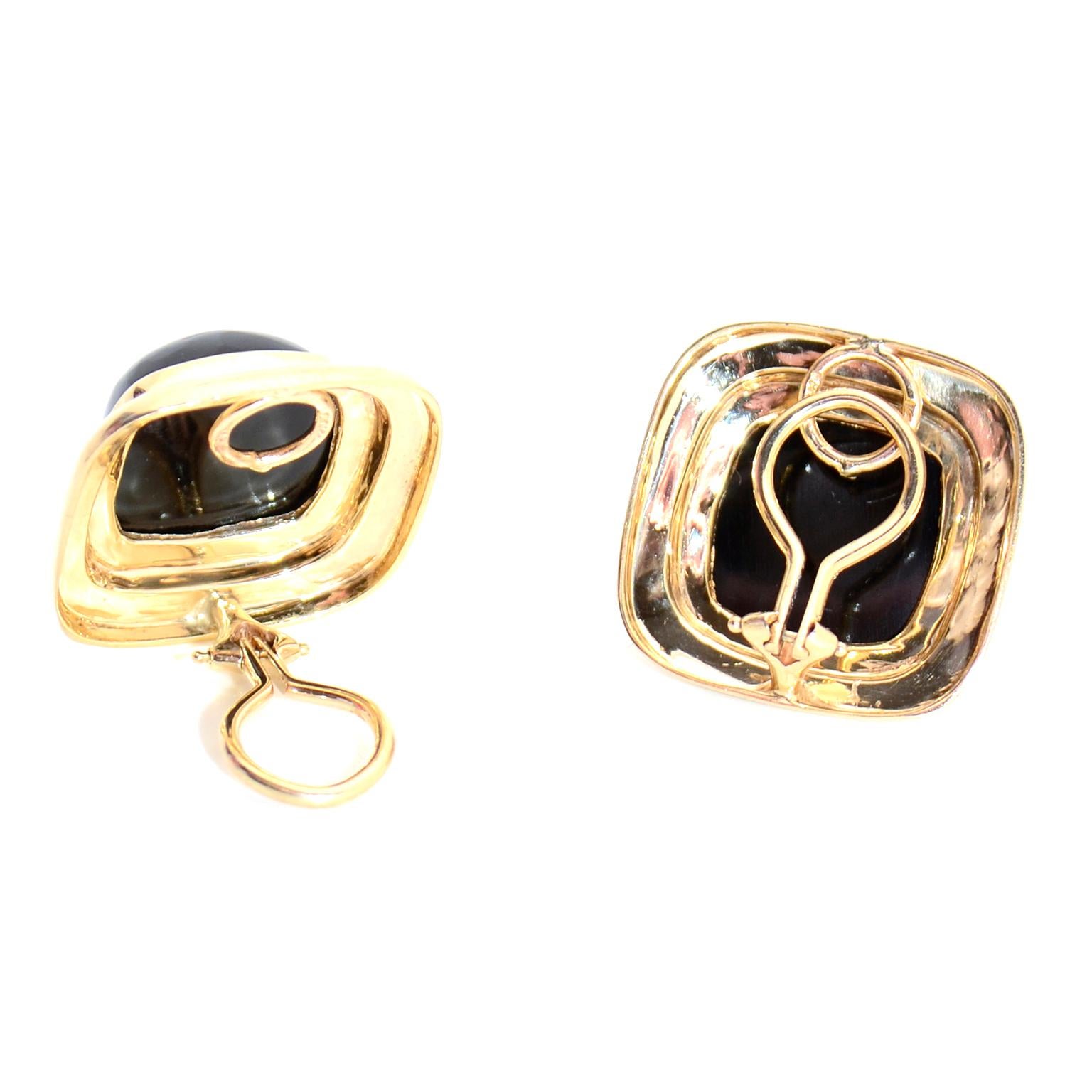 Women's Vintage MAZ Square Dome 14k Gold & Onyx Omega Clip Earrings For Sale