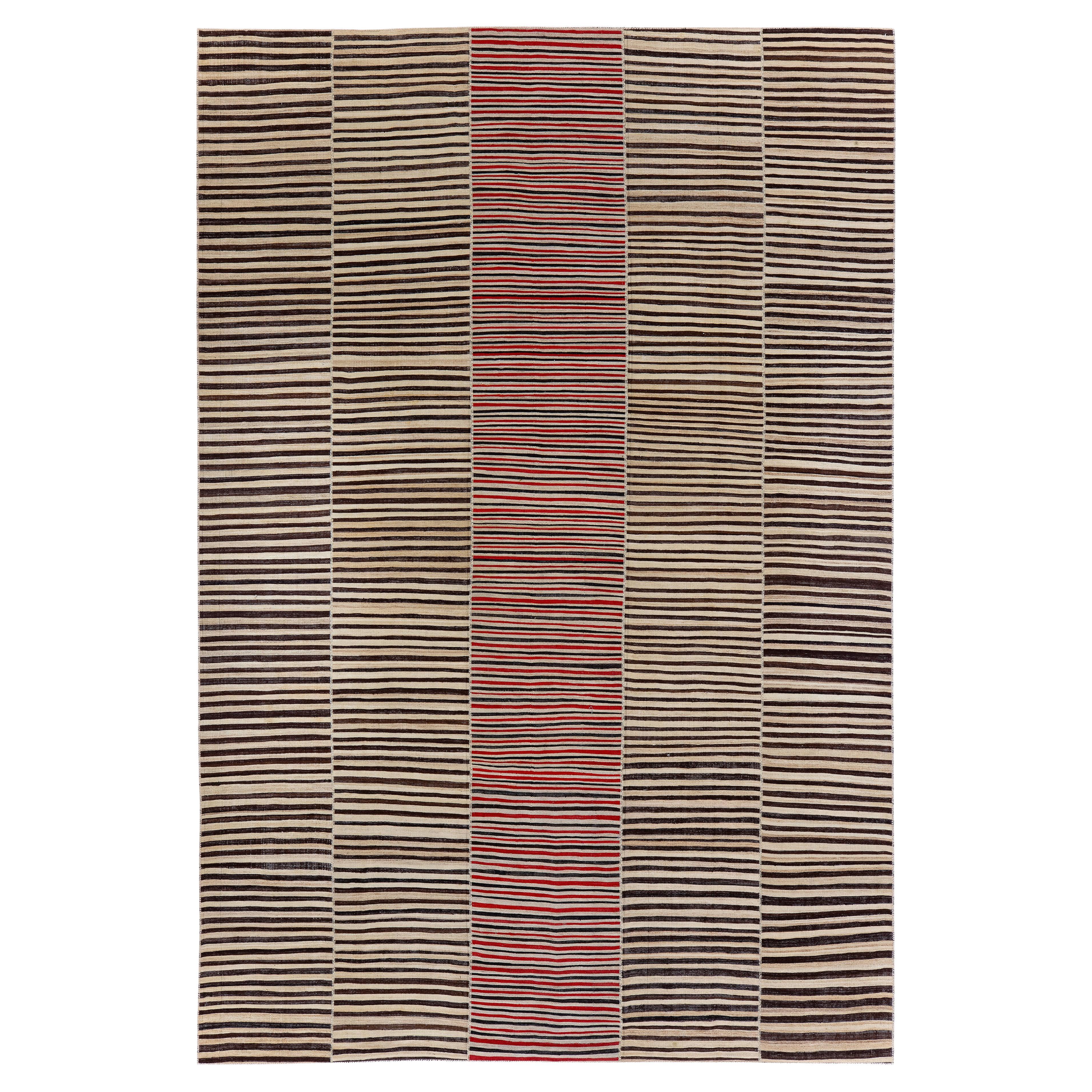 Vintage Mazandaran Flachgewebe - Handgesponnene Wolle, natürlich gefärbt, modern gestreiftes Design