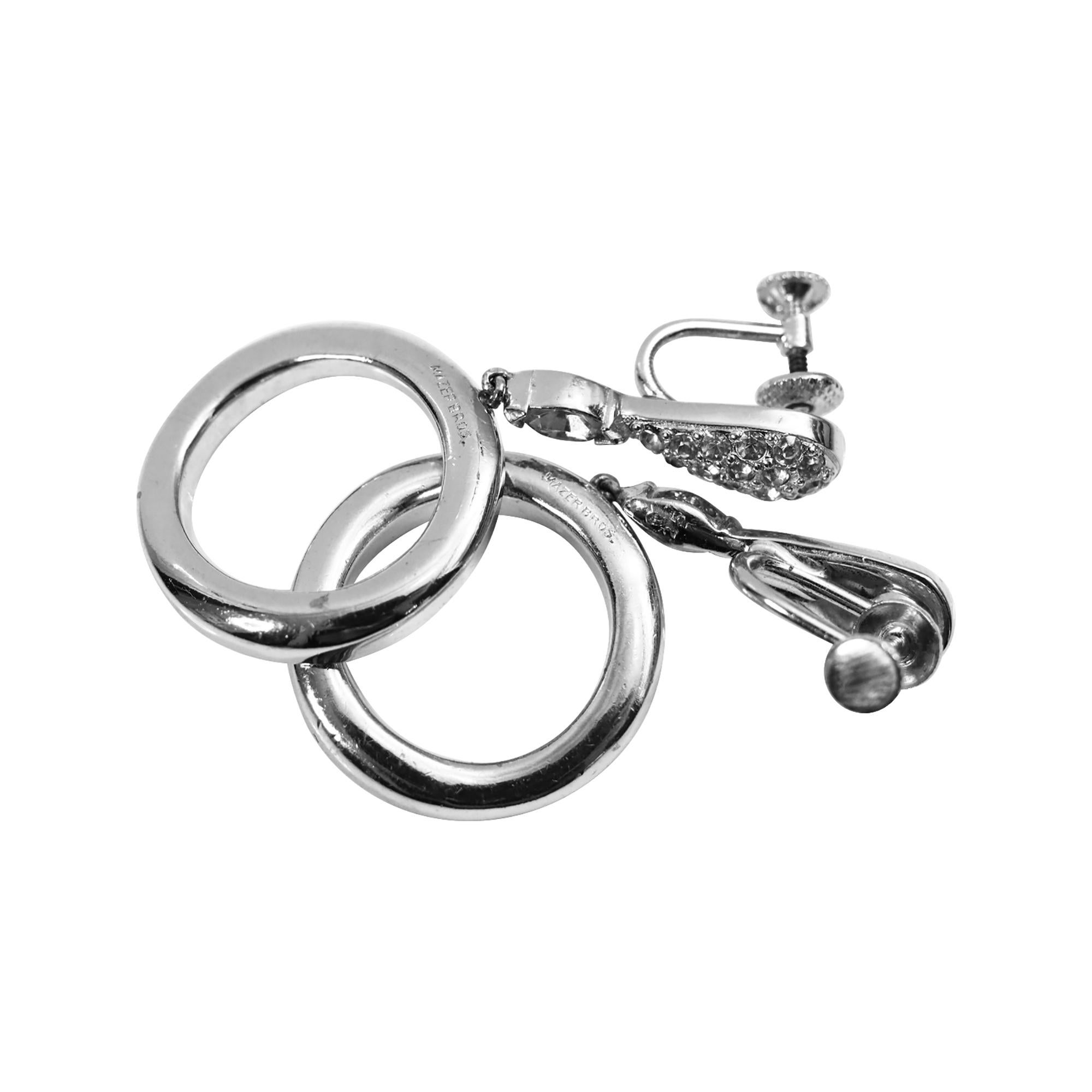 Pendientes de aro colgantes Mazer vintage con pavé y baguette, circa años 60 en venta 3