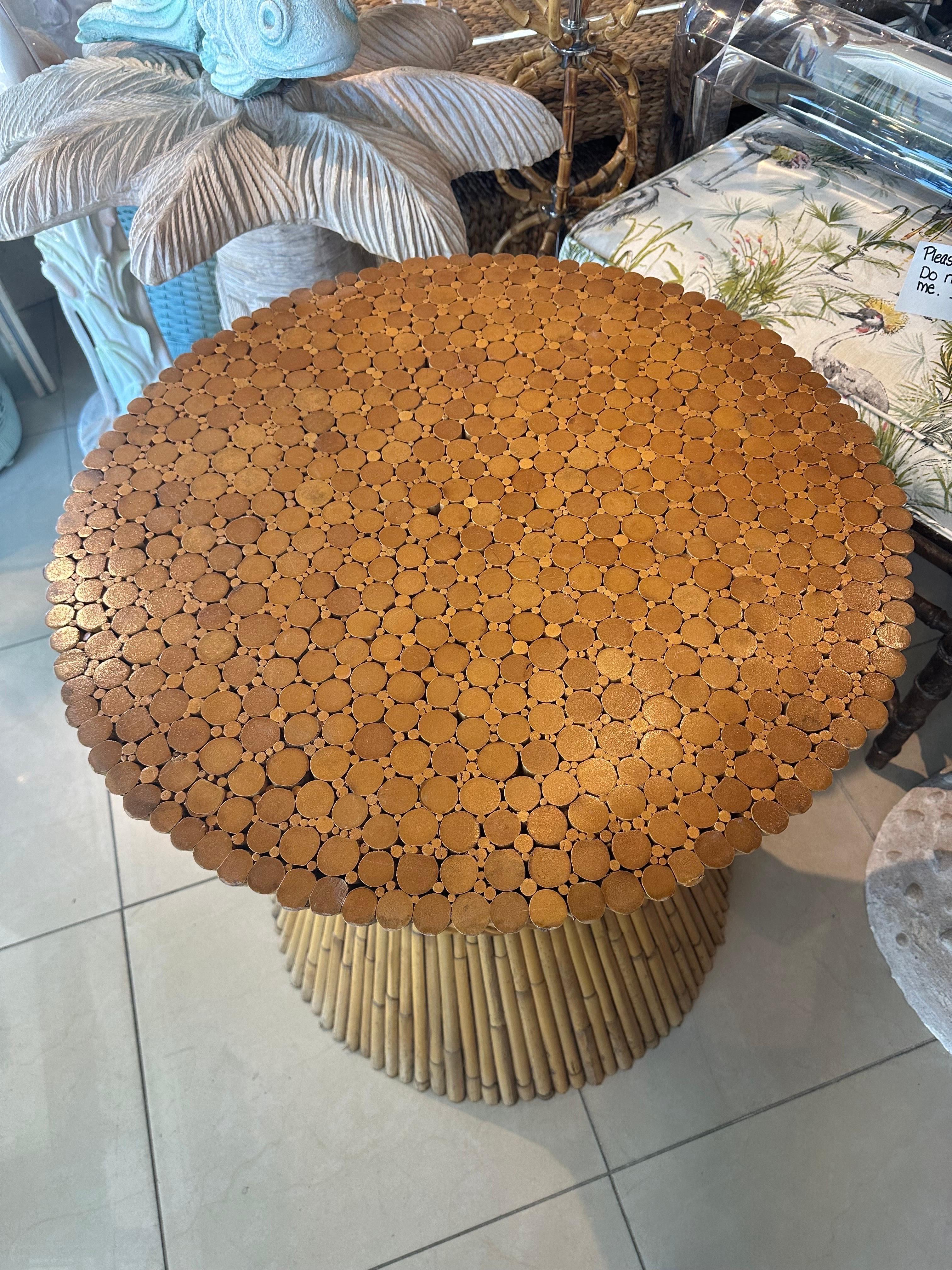 Vintage McGuire Tavolo da gioco in rattan Base in vimini intrecciato Covone di grano in vendita 5