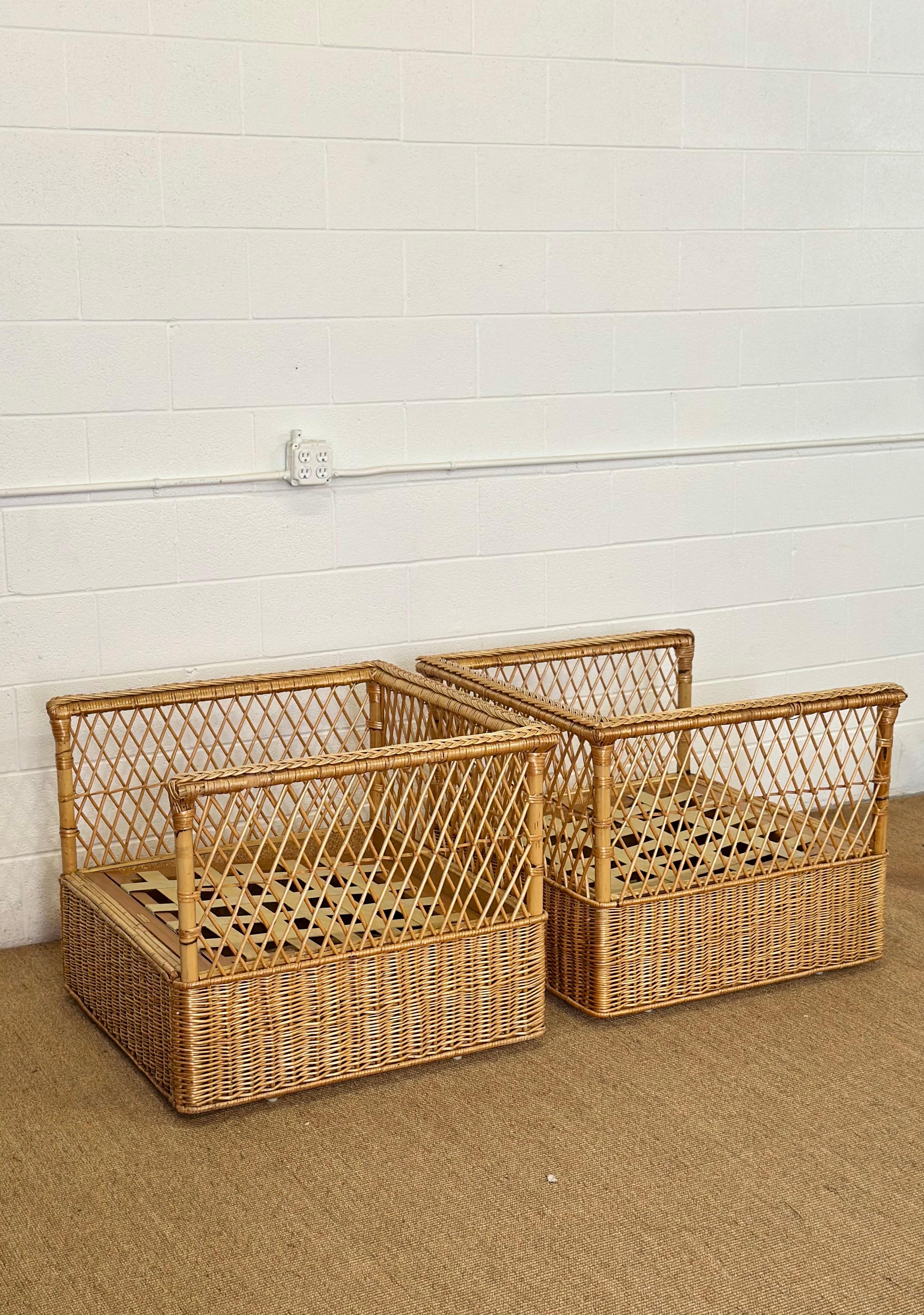 Vintage McGuire Rattan Wicker Case Lounge Chairs & Ottomans - Ein Satz von 4 im Angebot 5