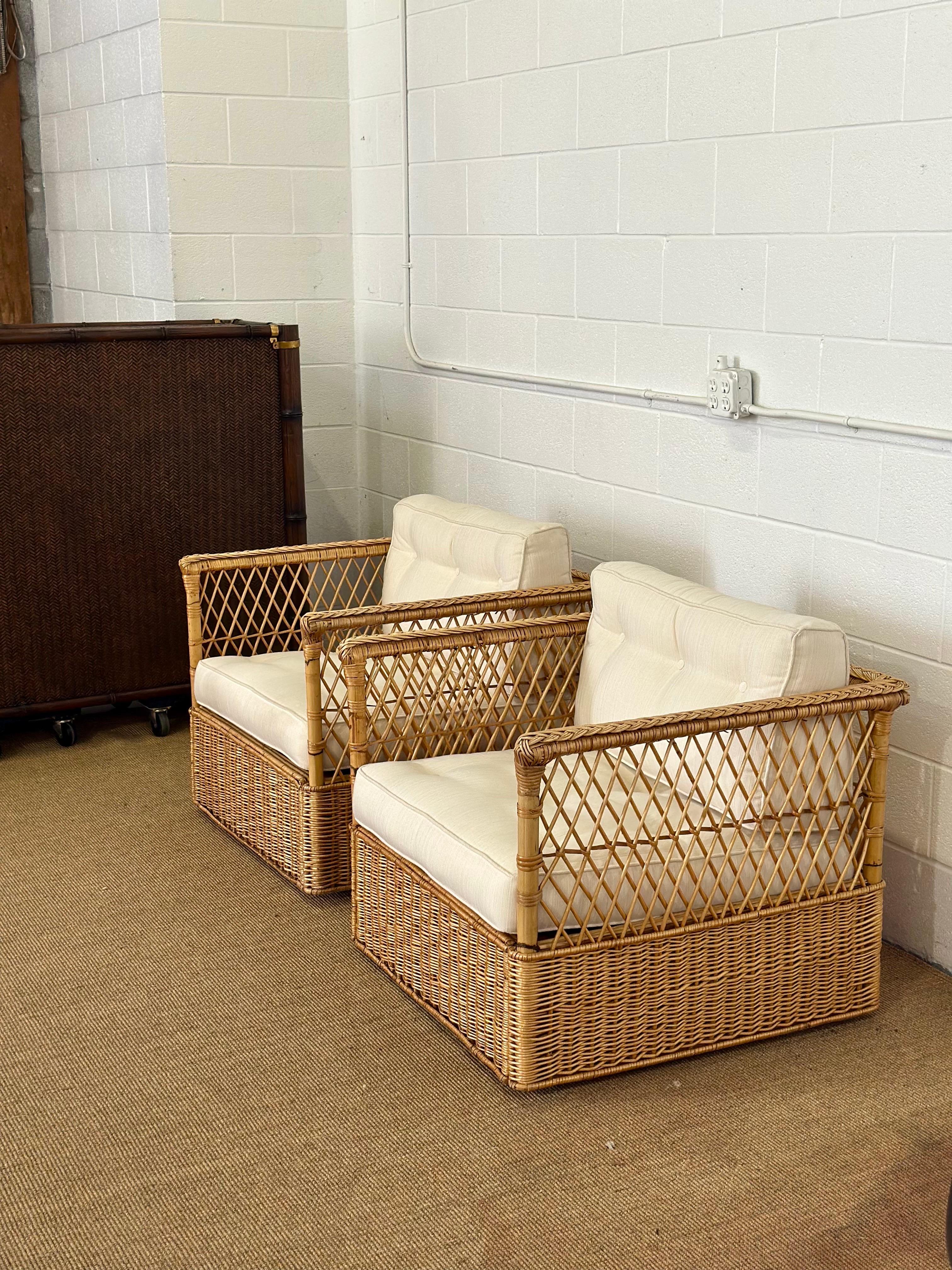 Vintage McGuire Rattan Wicker Case Lounge Chairs & Ottomans - Ein Satz von 4 im Angebot 9