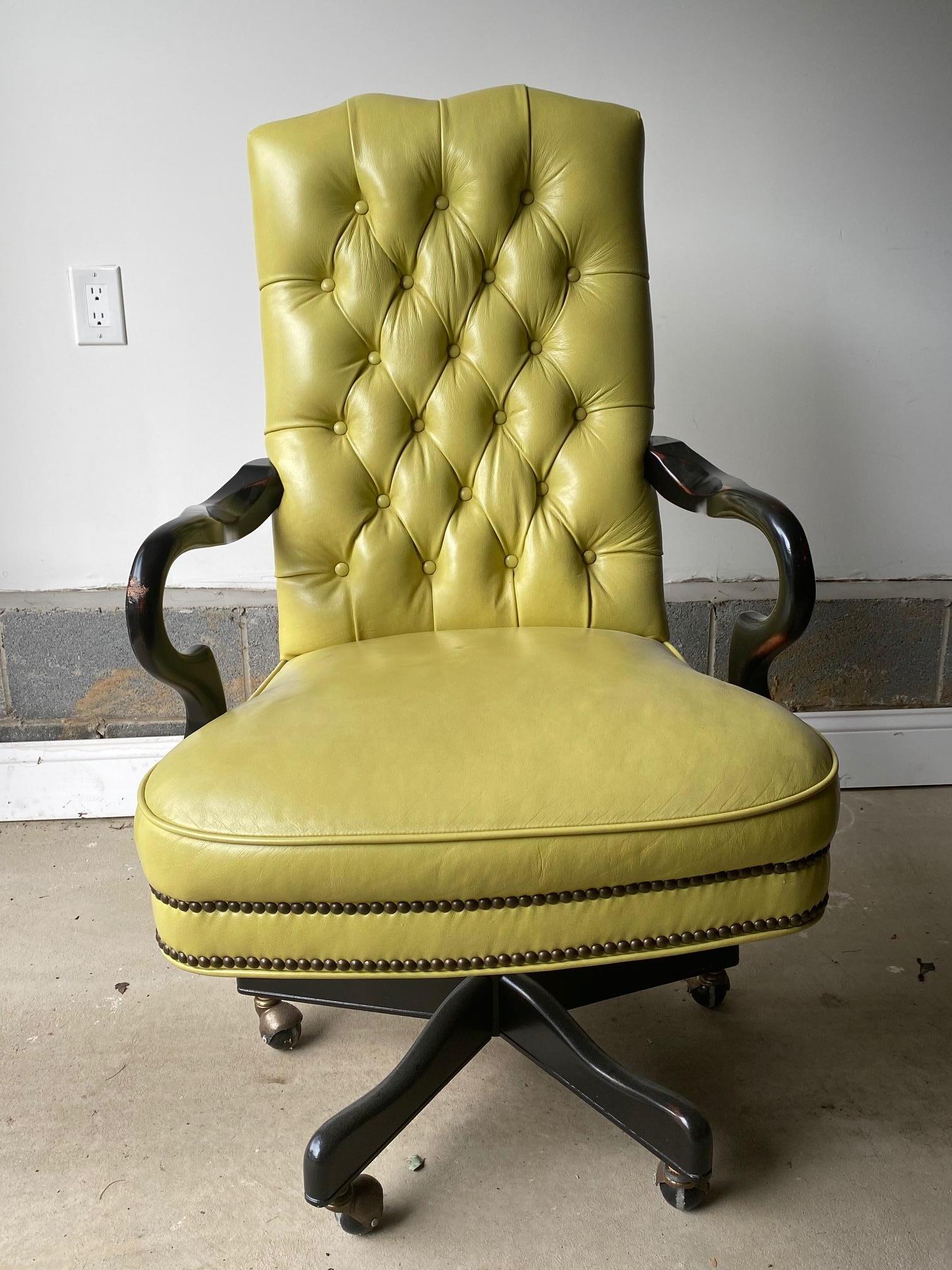 Vintage McKinley Line Green Leather Swivel Chair For Sale 3