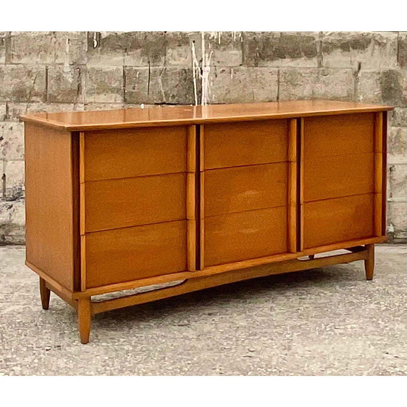 Wood Vintage MCM 9 Drawer Dresser