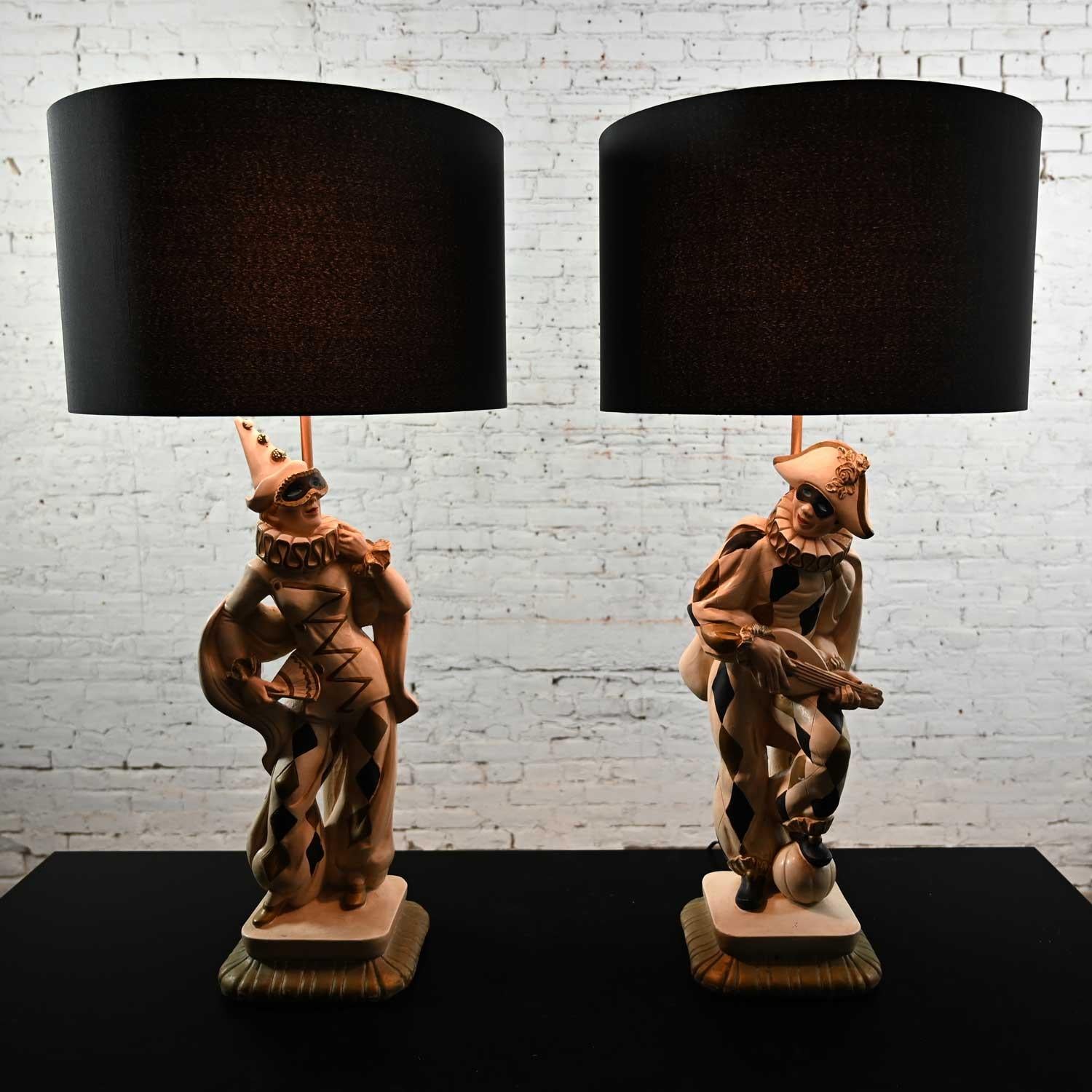Vintage MCM Art Deco Figural Jester Harlequin Table Lamps Style of Marbro Pair For Sale 4