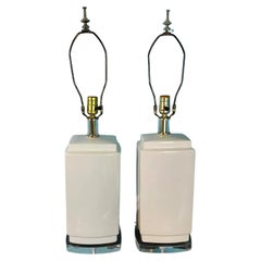 Paar Vintage MCM Bauer-Tischlampen, Keramik, Lucite, Weiß, Paar