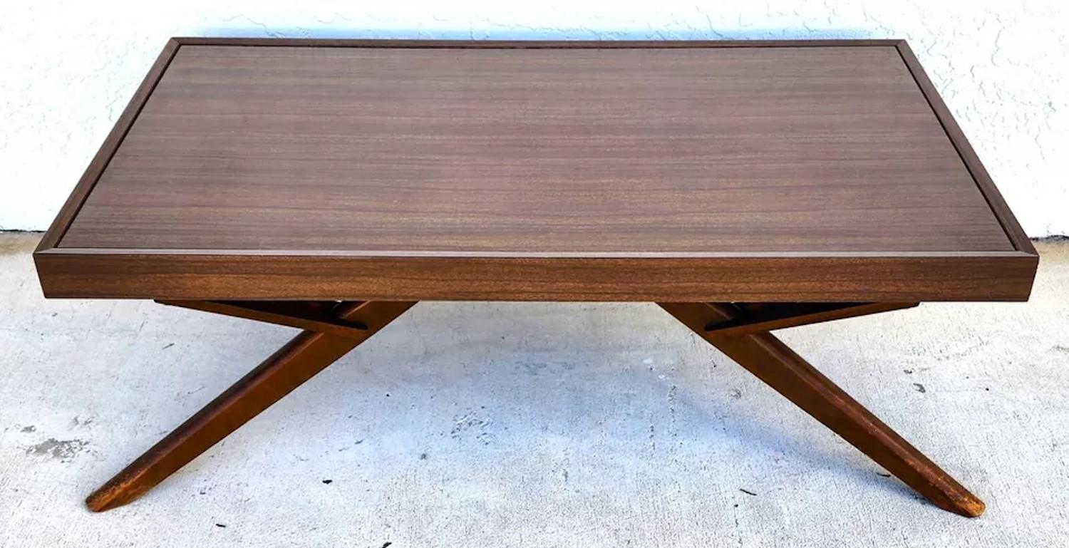 Mid-Century Modern Table basse vintage MCM convertie en table à manger par CASTRO CONVERTIBLE en vente