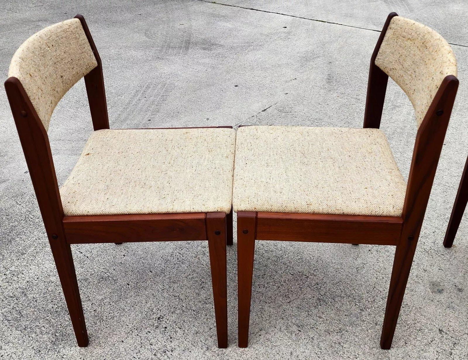 Vintage MCM Dining Chairs by Tarm Stole Mobelfabrik Set of 4 For Sale 3