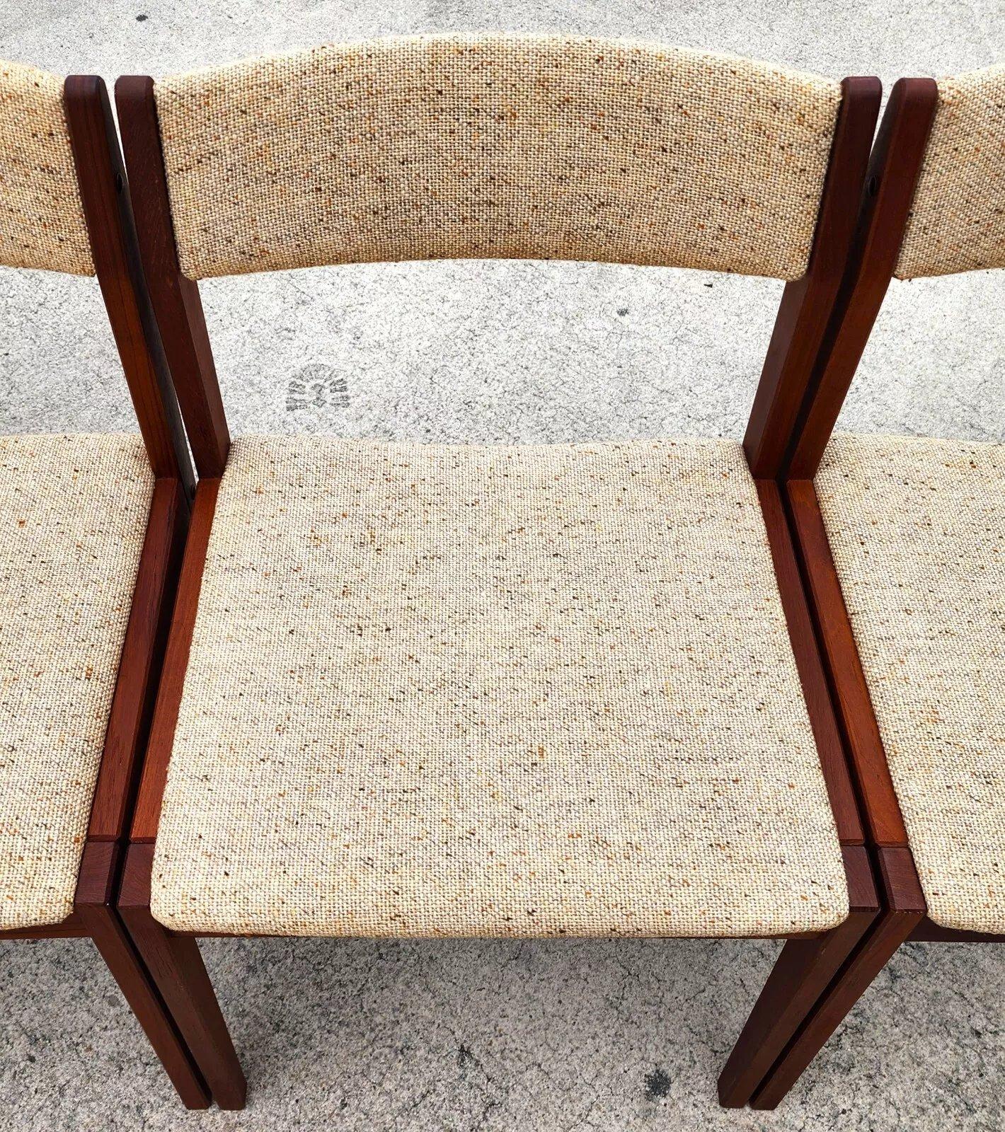 Danish Vintage MCM Dining Chairs by Tarm Stole Mobelfabrik Set of 4 For Sale
