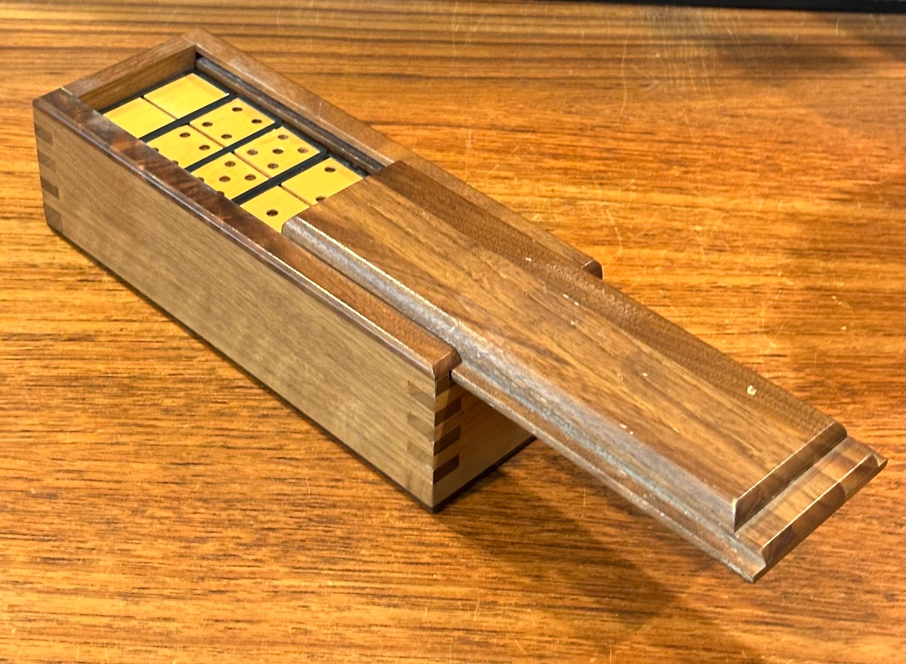 Vintage MCM Domino Set in Wooden Box For Sale 3