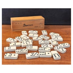 Set di domino MCM vintage in scatola di legno
