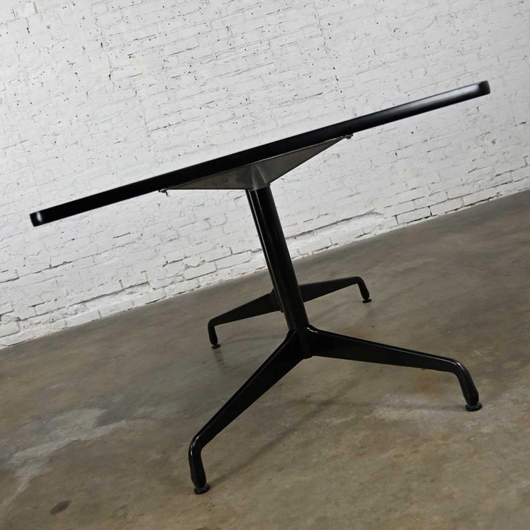 MCM Eames for Herman Miller Segmented Black Base Table Rectangular Top In Good Condition For Sale In Topeka, KS