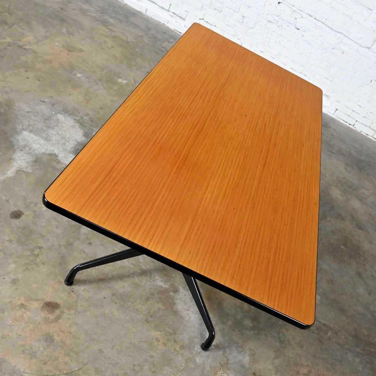 Contemporary MCM Eames for Herman Miller Segmented Black Base Table Rectangular Top For Sale