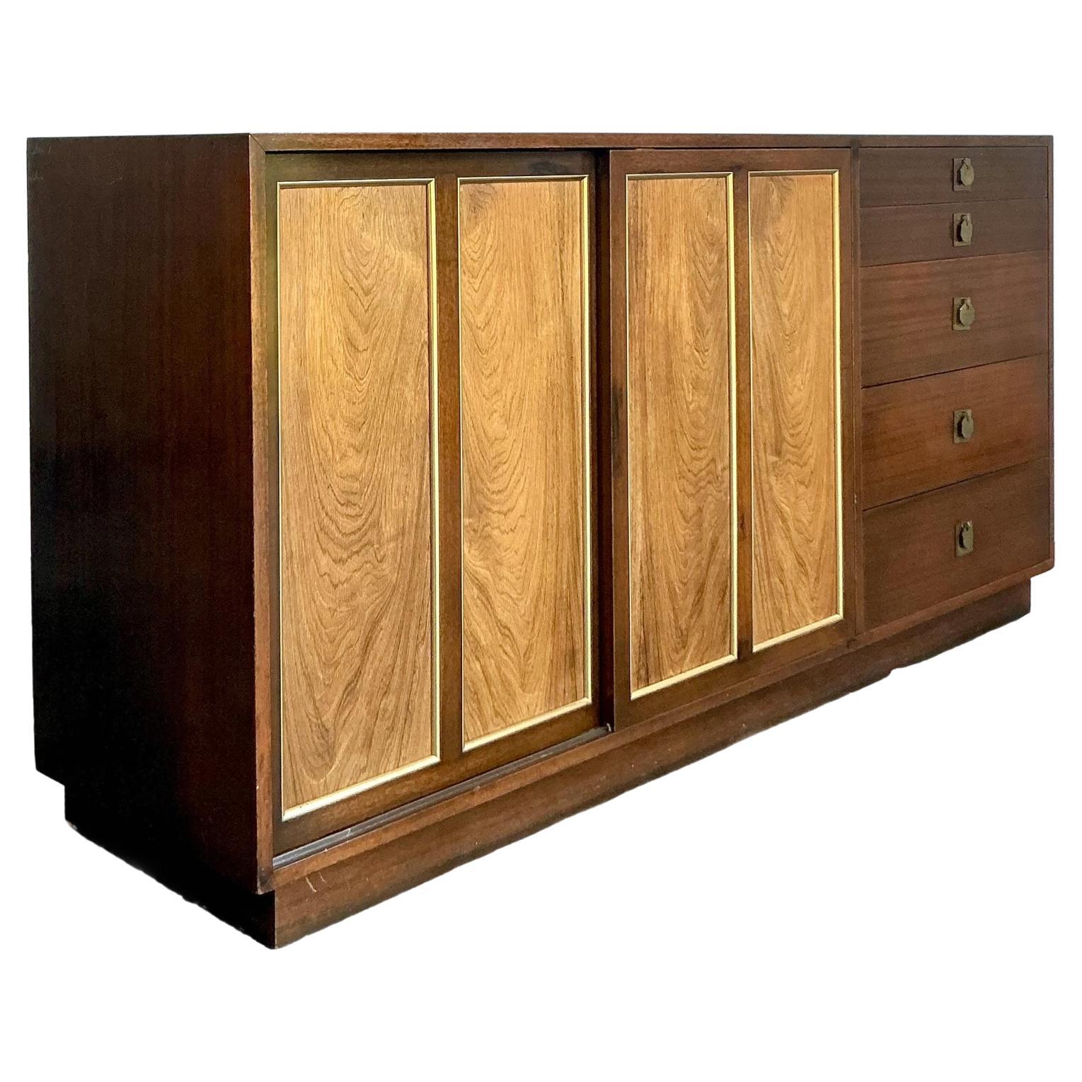 Vintage MCM Harvey Probber Sliding Door Credenza