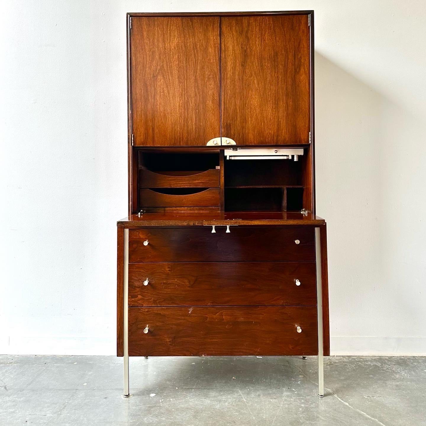 Woodwork Vintage mcm highboy dresser by Mengel furniture For Sale