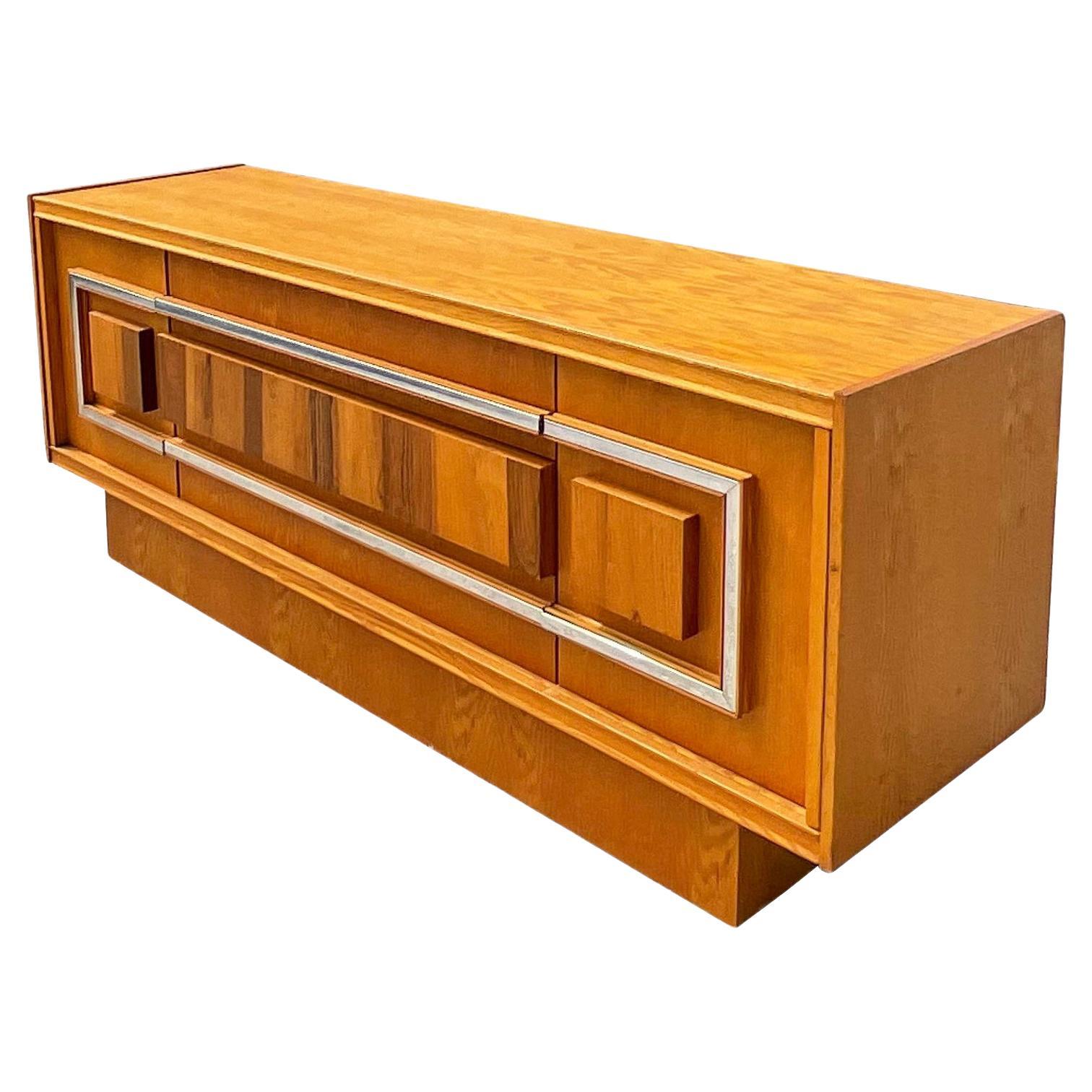 Vintage Mid-Century Modern Inset Wood Grain Panel Credenza For Sale