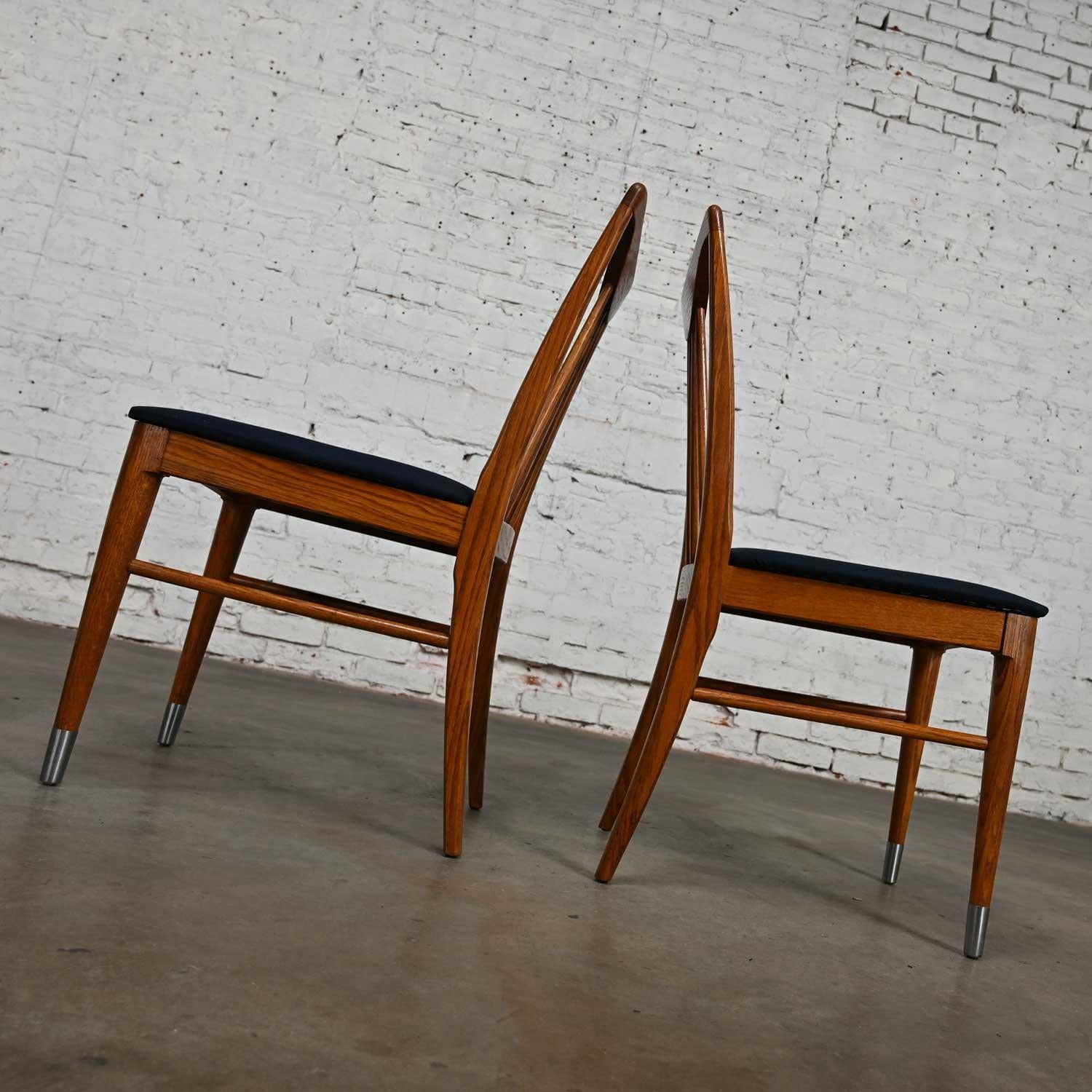 Mid-Century Modern Vintage MCM Keller Furniture Oak Valkerie ii Dining Chairs by Edmond J Spence For Sale