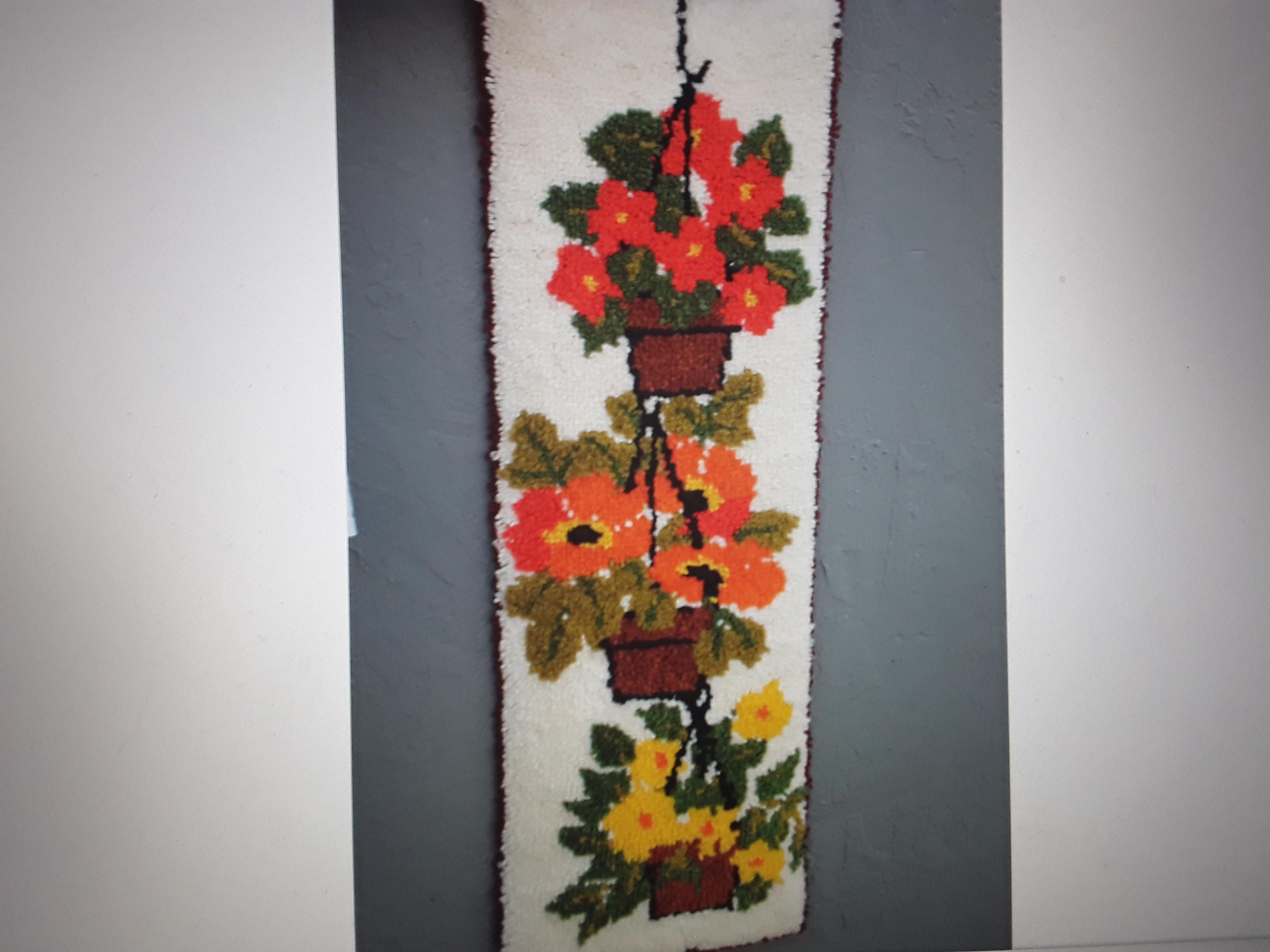 Vintage MCM Latchhooked Yarn Art of Potted Flowers  For Sale 5
